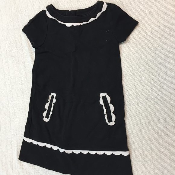 GAP Other - GAP girls black short sleeve scallop cotton dress